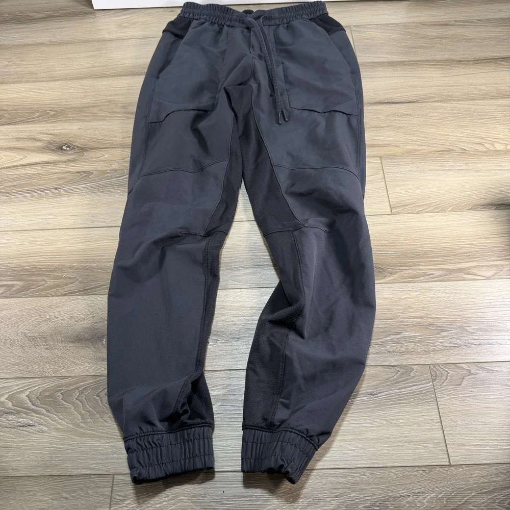 Lululemon License to Train Pants Mens Small Black Gray Mesh Stretch Jogger